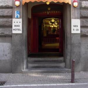 Rho Hotel