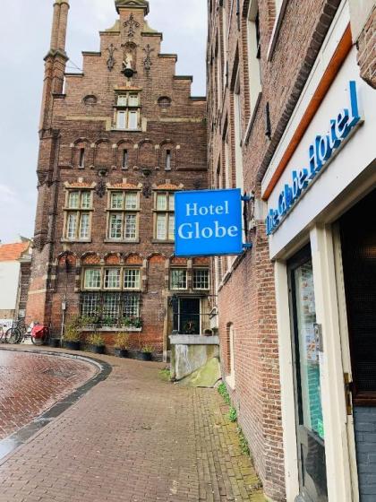 Hostel The Globe - image 1