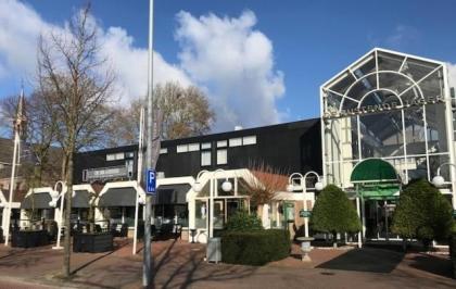 Hotel De Rustende Jager - image 1