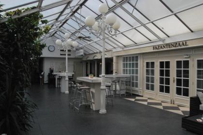 Hotel De Rustende Jager - image 20