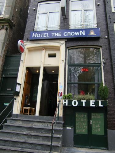 Hotel Crown - main image
