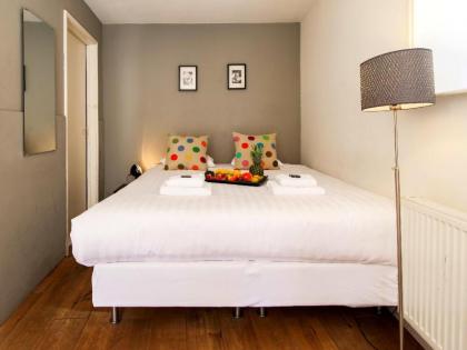 Short Stay Group Harbour Apartments - image 20