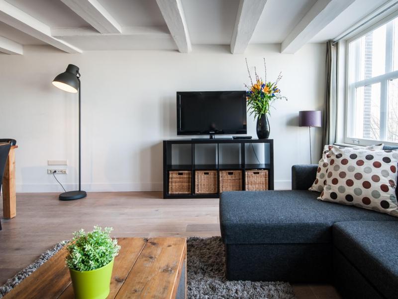 Short Stay Group Harbour Apartments - image 4