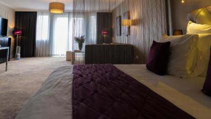Luxury Suites Amsterdam - Member of Warwick Hotels - image 6