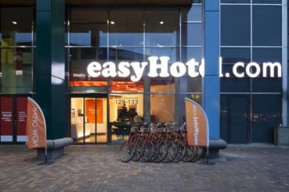 easyHotel Amsterdam Arena Boulevard - image 1