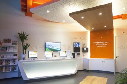 easyHotel Amsterdam Arena Boulevard - image 8
