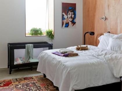 Q-Factory Hotel - image 18