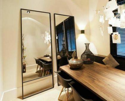 An Elegant Amsterdam City Center 3 Bedroom 2 Bathroom Apartment 8 Guests - image 8
