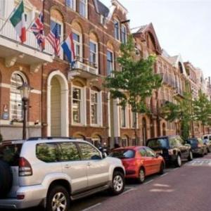 Hotel Vondel Garden City Centre