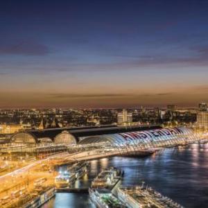 Mövenpick Hotel Amsterdam City Centre