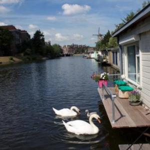 Robshouseboat centre