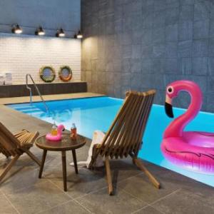 Moxy Amsterdam Houthavens
