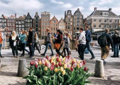 Facade Hotel Amsterdam - image 1