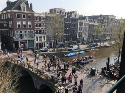 Facade Hotel Amsterdam - image 20