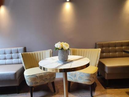 Aadam Hotel Wilhelmina - image 17