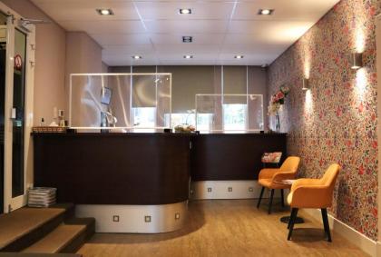 Aadam Hotel Wilhelmina - image 18
