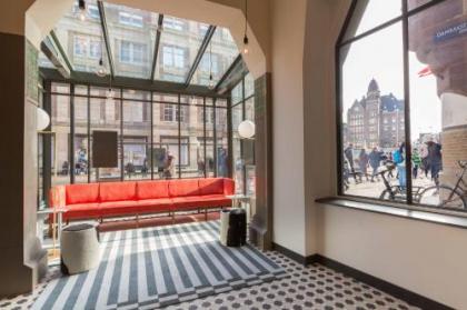 Hotel Amsterdam De Roode Leeuw - image 11