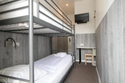 Budget Trianon Hotel - image 17