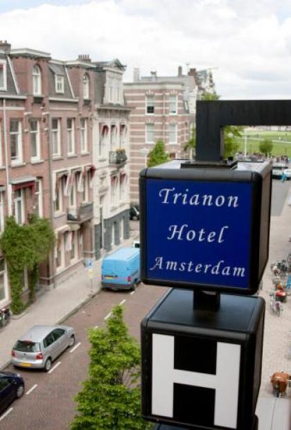 Budget Trianon Hotel - image 3