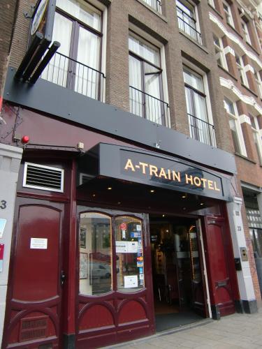 A-Train Hotel - main image