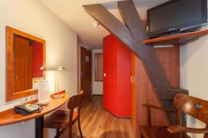 A-Train Hotel - image 18