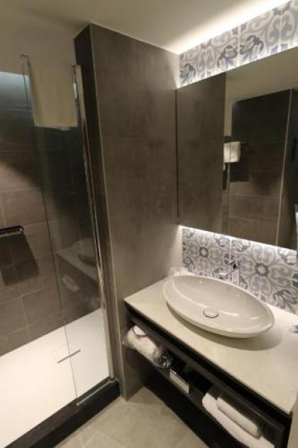 Mercure Amsterdam City Hotel - image 3