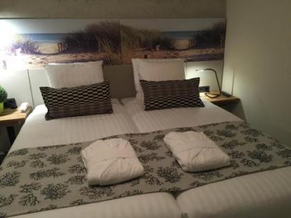 France Hotel - image 4