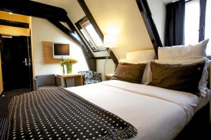 Catalonia Vondel Amsterdam - image 11
