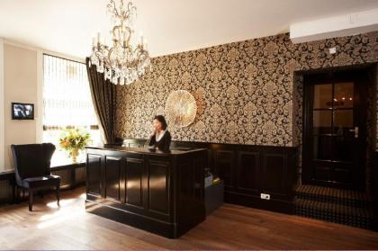 Hotel Blyss - image 7