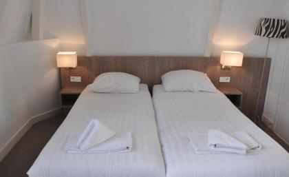Museum Lane Hotel - image 12