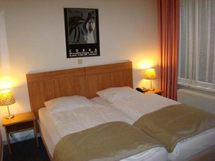 Rokin Hotel - image 20