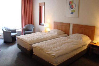 Rho Hotel - image 11
