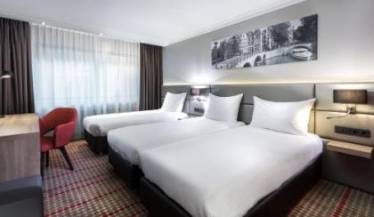 Ramada by Wyndham Amsterdam Airport Schiphol - image 16