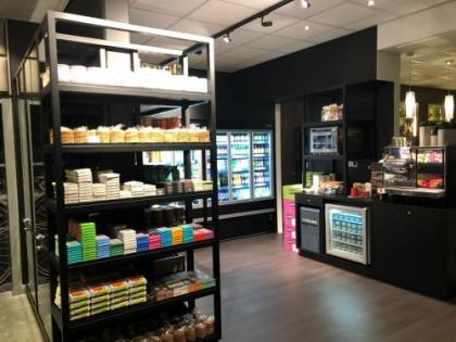 Ramada by Wyndham Amsterdam Airport Schiphol - image 20