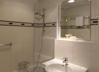 Apollofirst Boutique Hotel - image 16