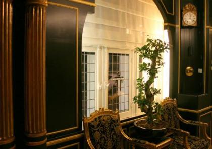 Apollofirst Boutique Hotel - image 19