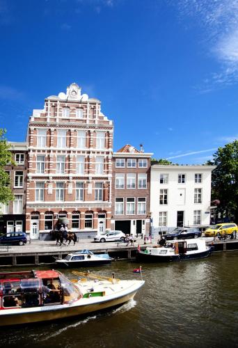 Hotel Nes - main image