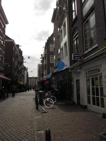 Amsterdam Hostel Uptown - image 2