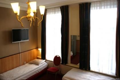 Hotel de Westertoren - image 15