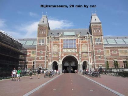 Hotel Herbergh Amsterdam Airport - image 17