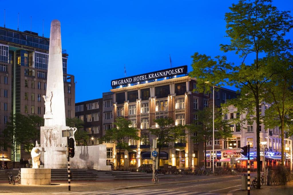 Krasnapolsky Apartments - main image