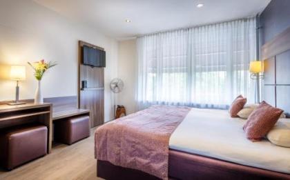 Hotel Victorie - image 11
