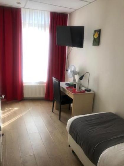 Delta Hotel City Center - image 16