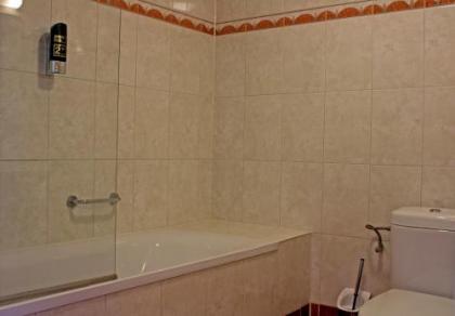Hotel Prins Hendrik - image 13