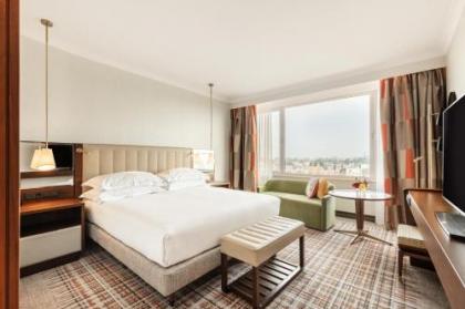 Hilton Amsterdam - image 3