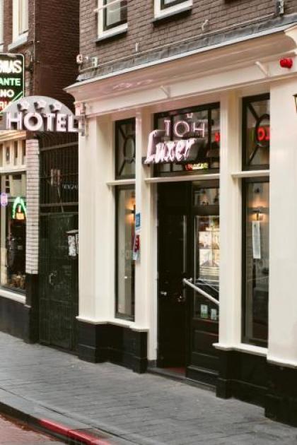 Hotel Luxer - image 13