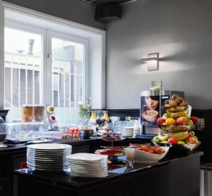 Hotel Luxer - image 17