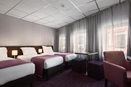Hotel Luxer - image 18