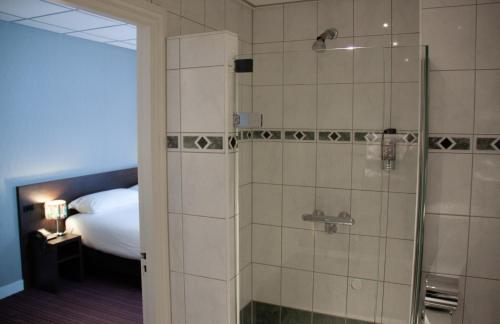 Hotel Luxer - image 7
