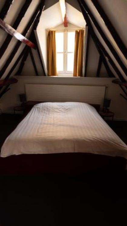 Hotel Internationaal - image 7